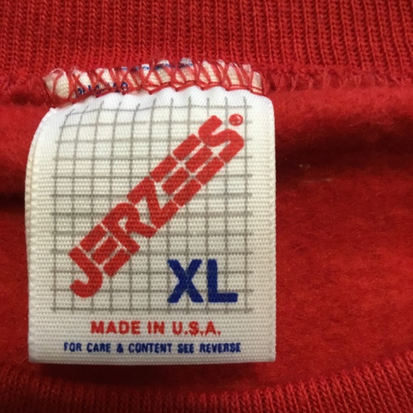 Jerzees Red Holiday Beers Crewneck Sweater - Picture 8 of 8